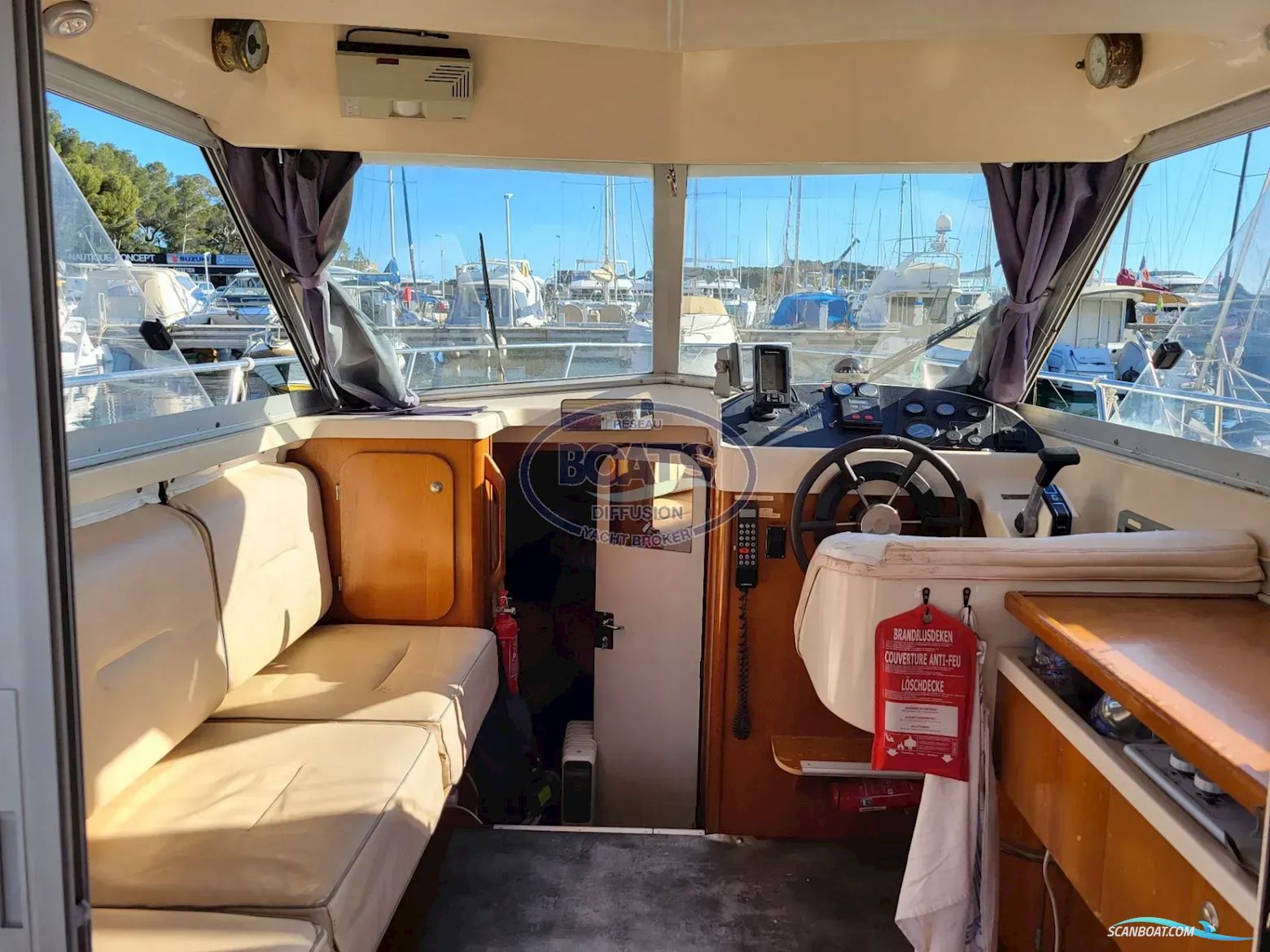 Beneteau Antares 8.05