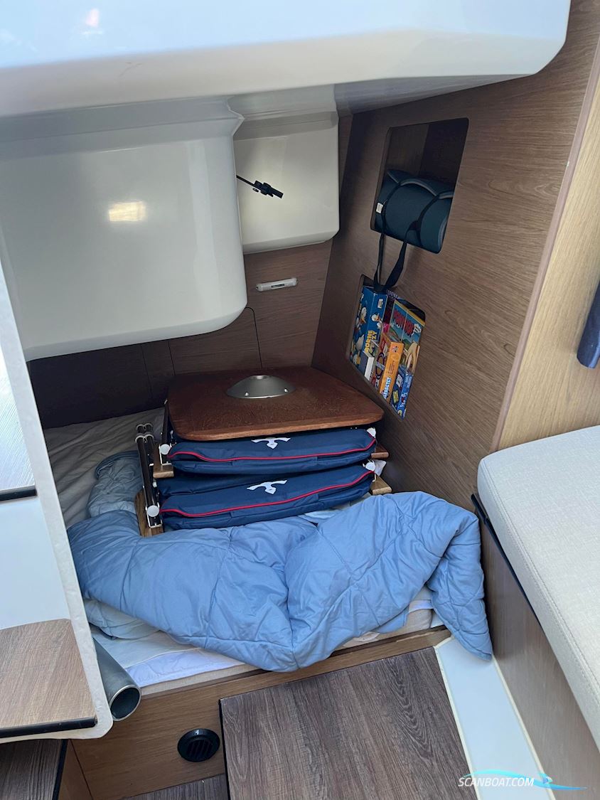 Beneteau Antares 8.80