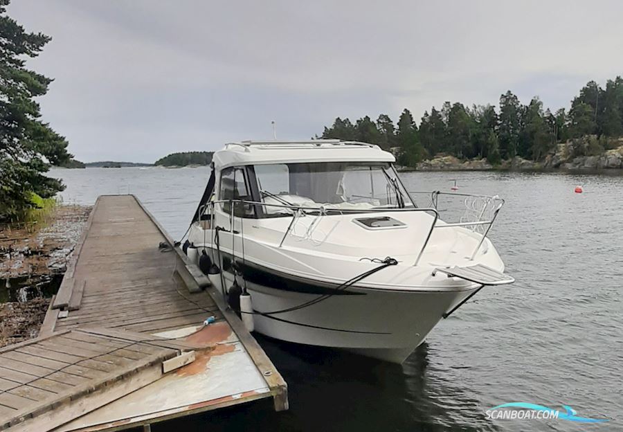 Beneteau Antares 8.80 Motorbåt 2012, med Suzuki Fyrtakt motor, Sverige