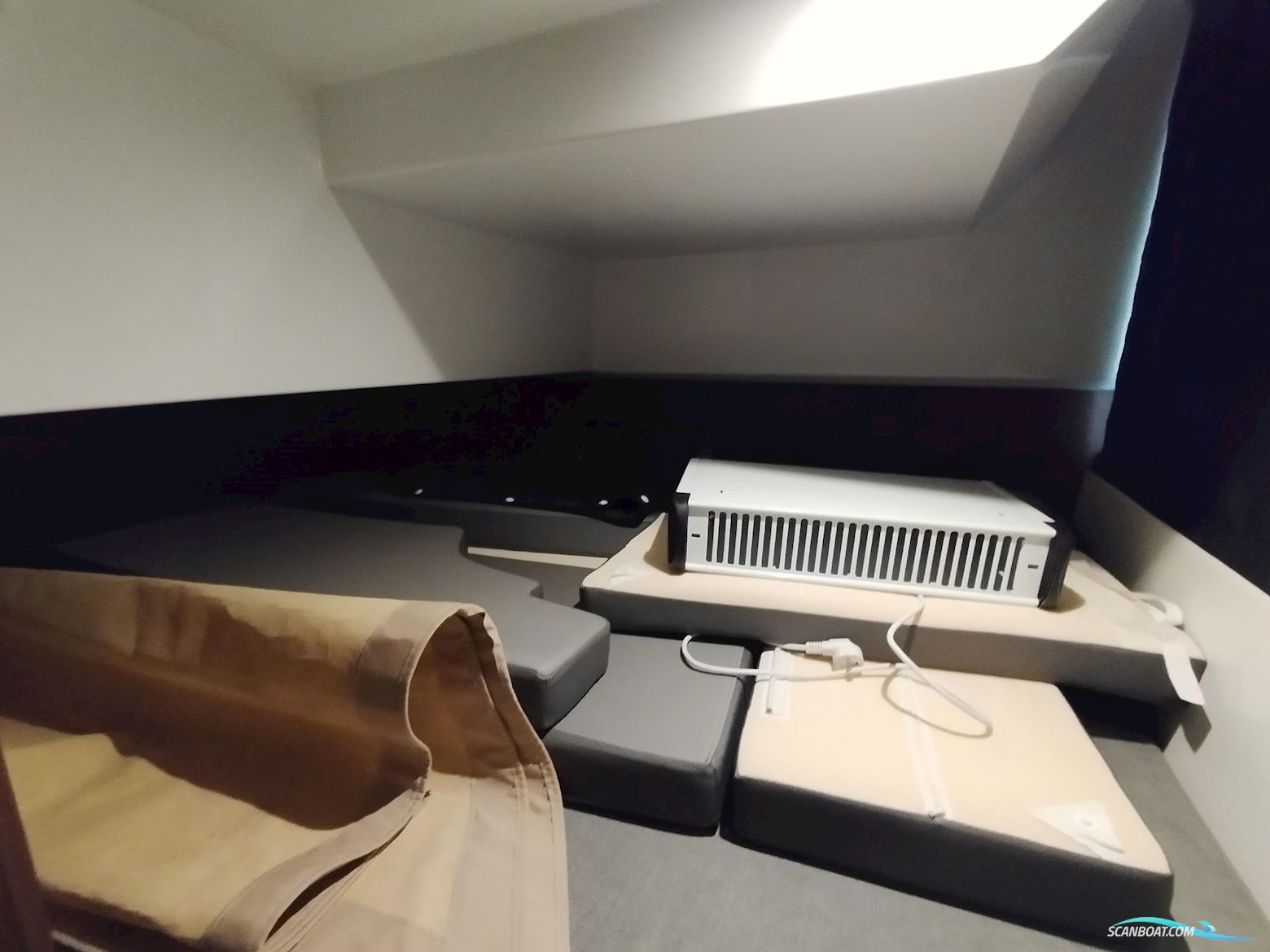 Bénéteau Antares 9 OB