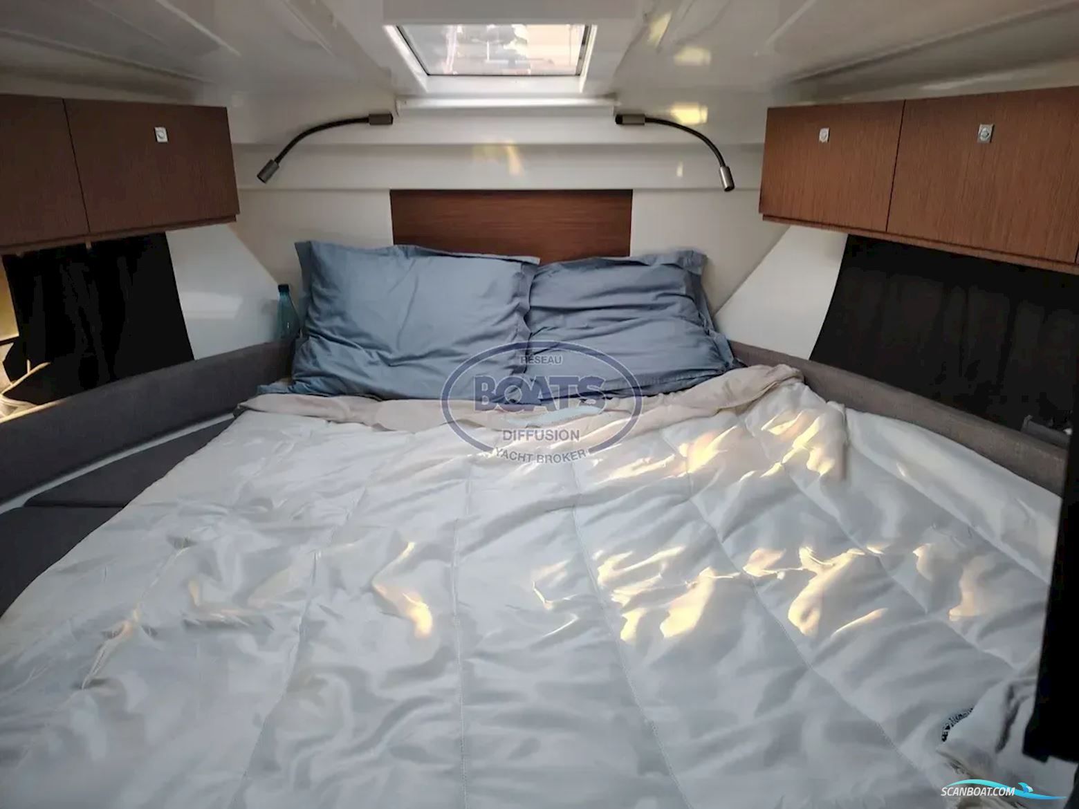 Beneteau Antares 9 ob