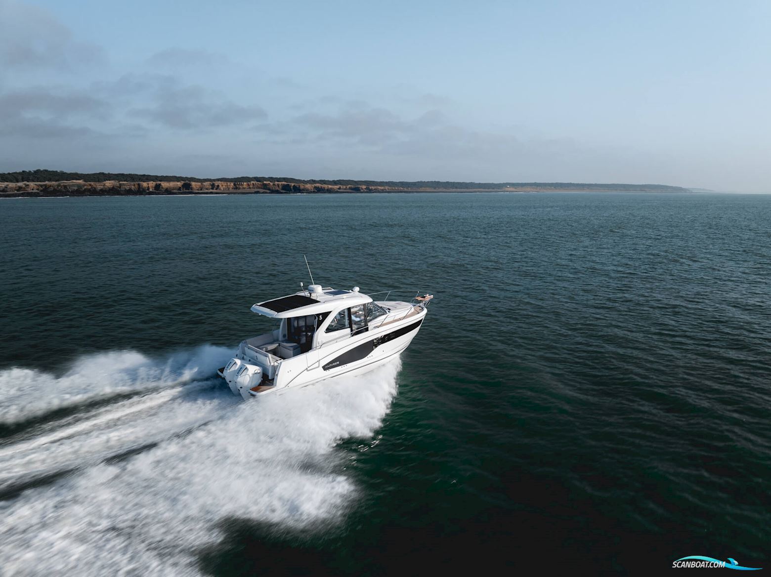 Beneteau Antares 9 OB V2 – på Vej Hjem