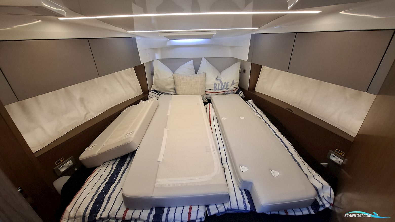 Beneteau Antares 9 V2