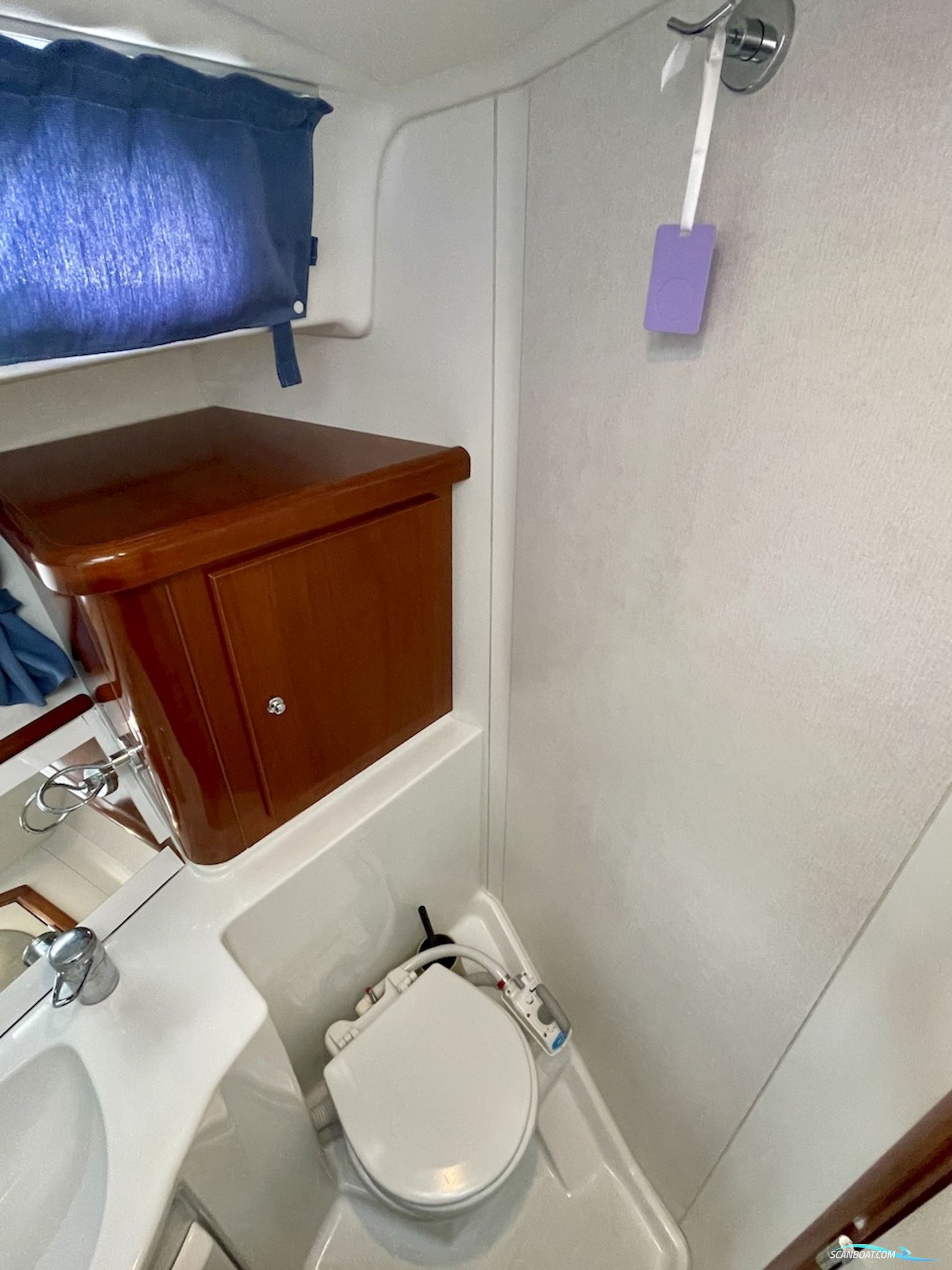 Beneteau Antares 980