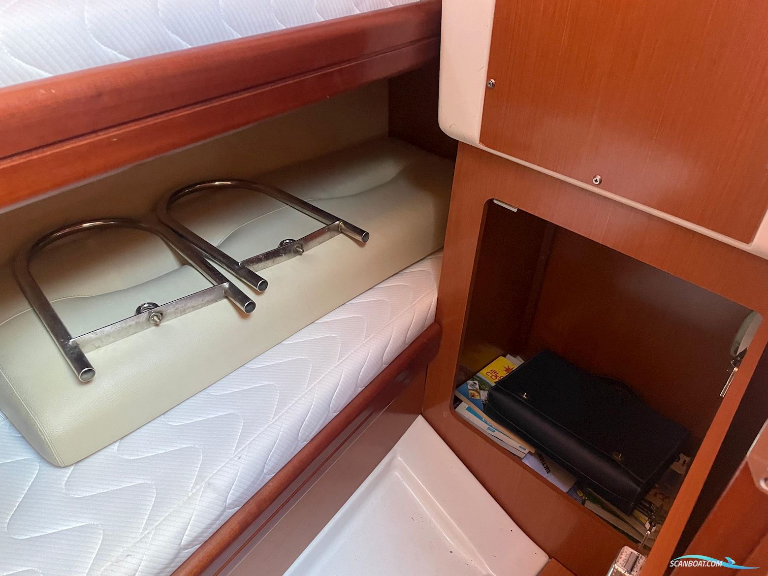 Beneteau Antares 980