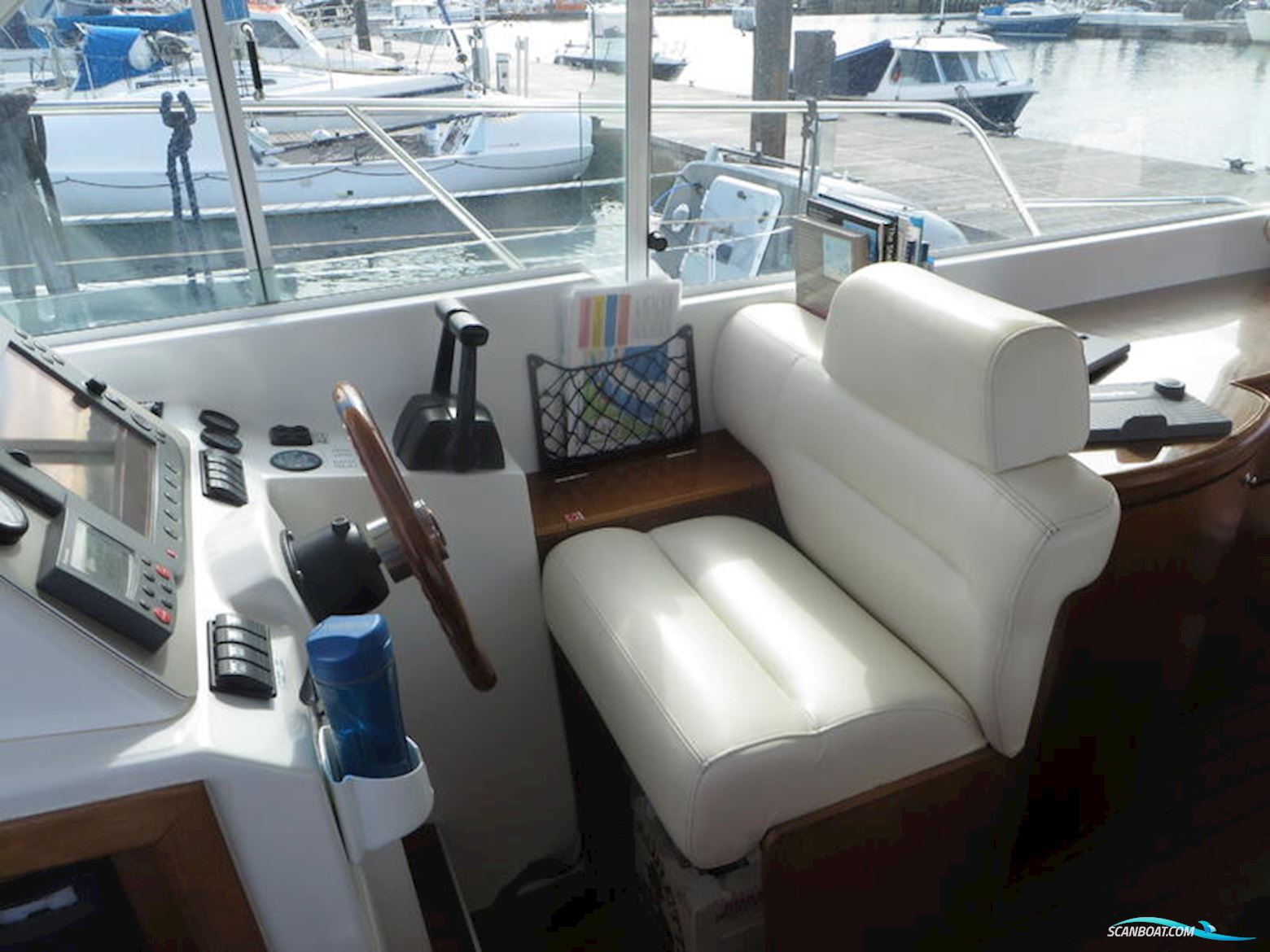 Beneteau Antares 9.80