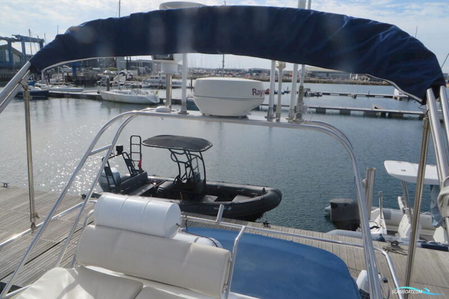 Beneteau Antares 9.80