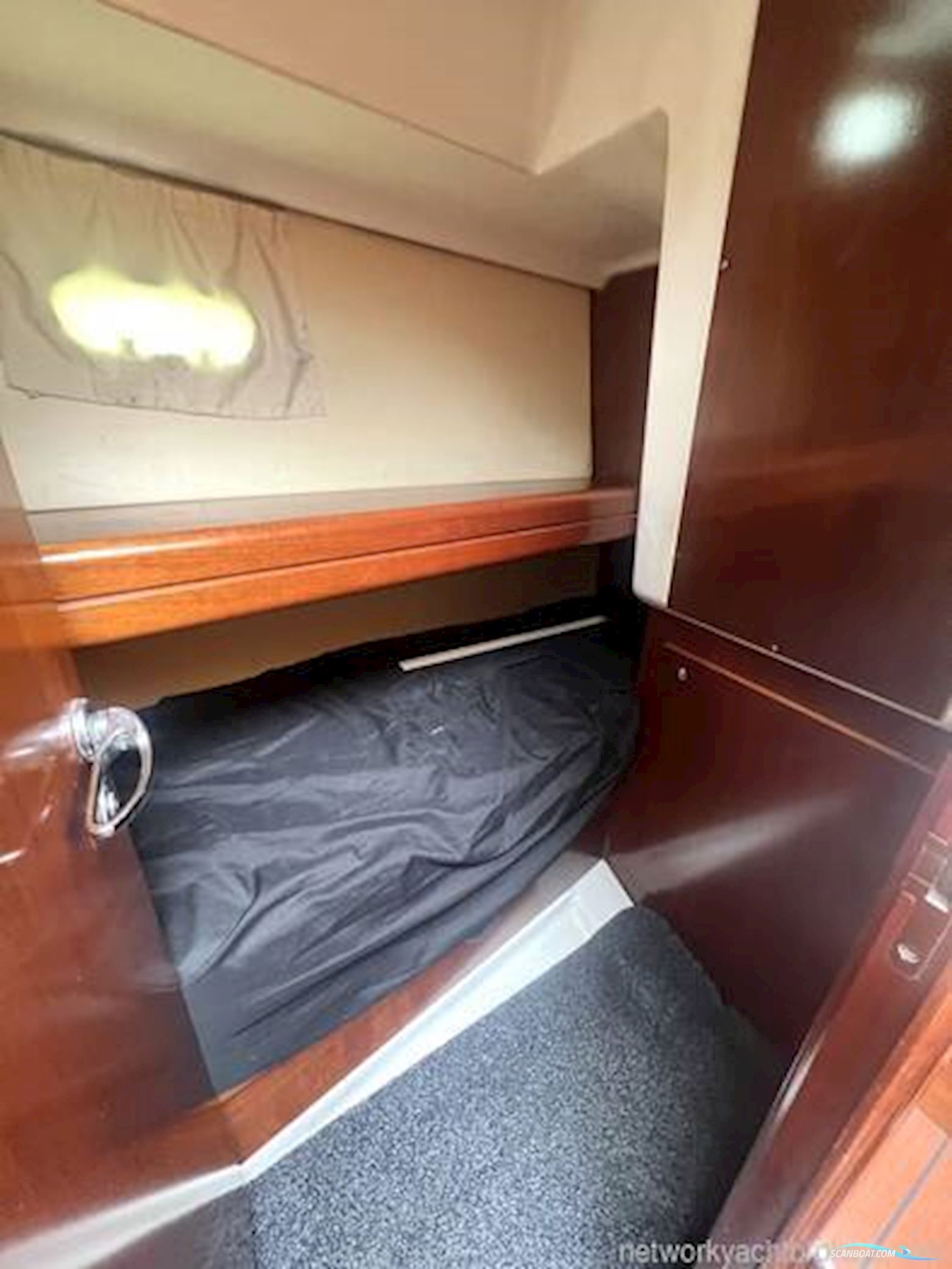 Beneteau Antares 980
