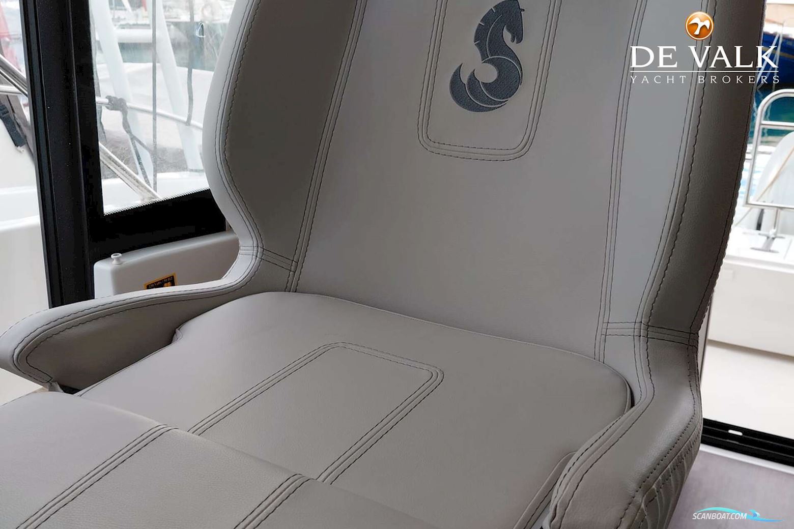 Beneteau Antares Serie 9