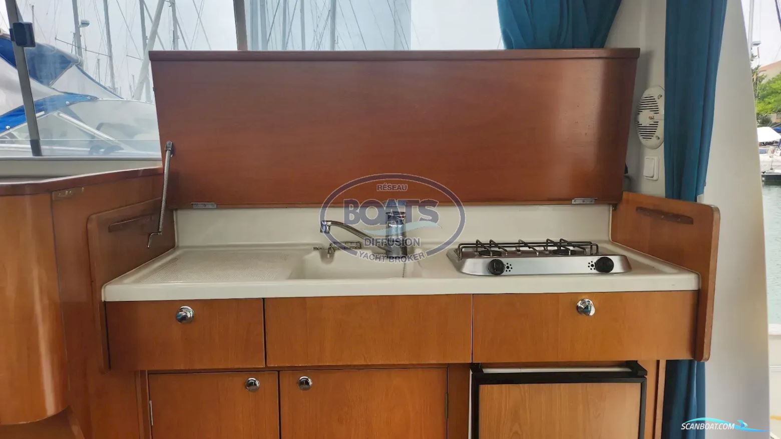 Beneteau Antares Serie 9