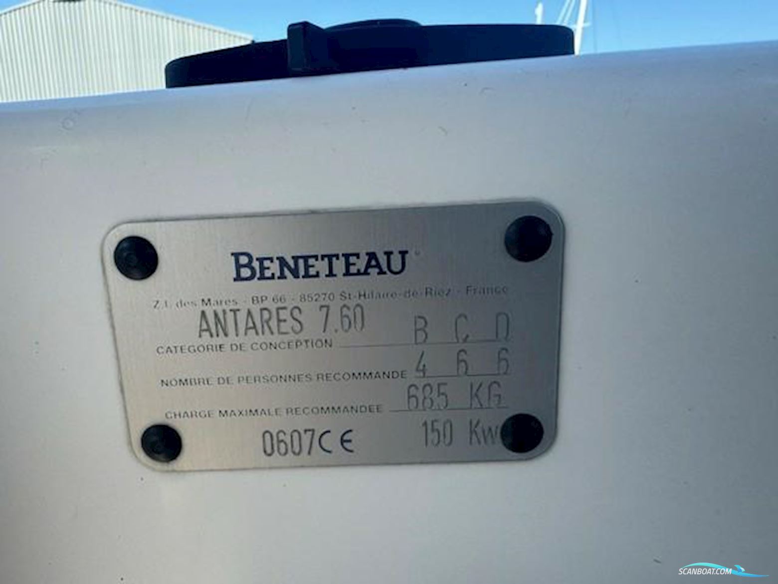 Beneteau Antaris 760