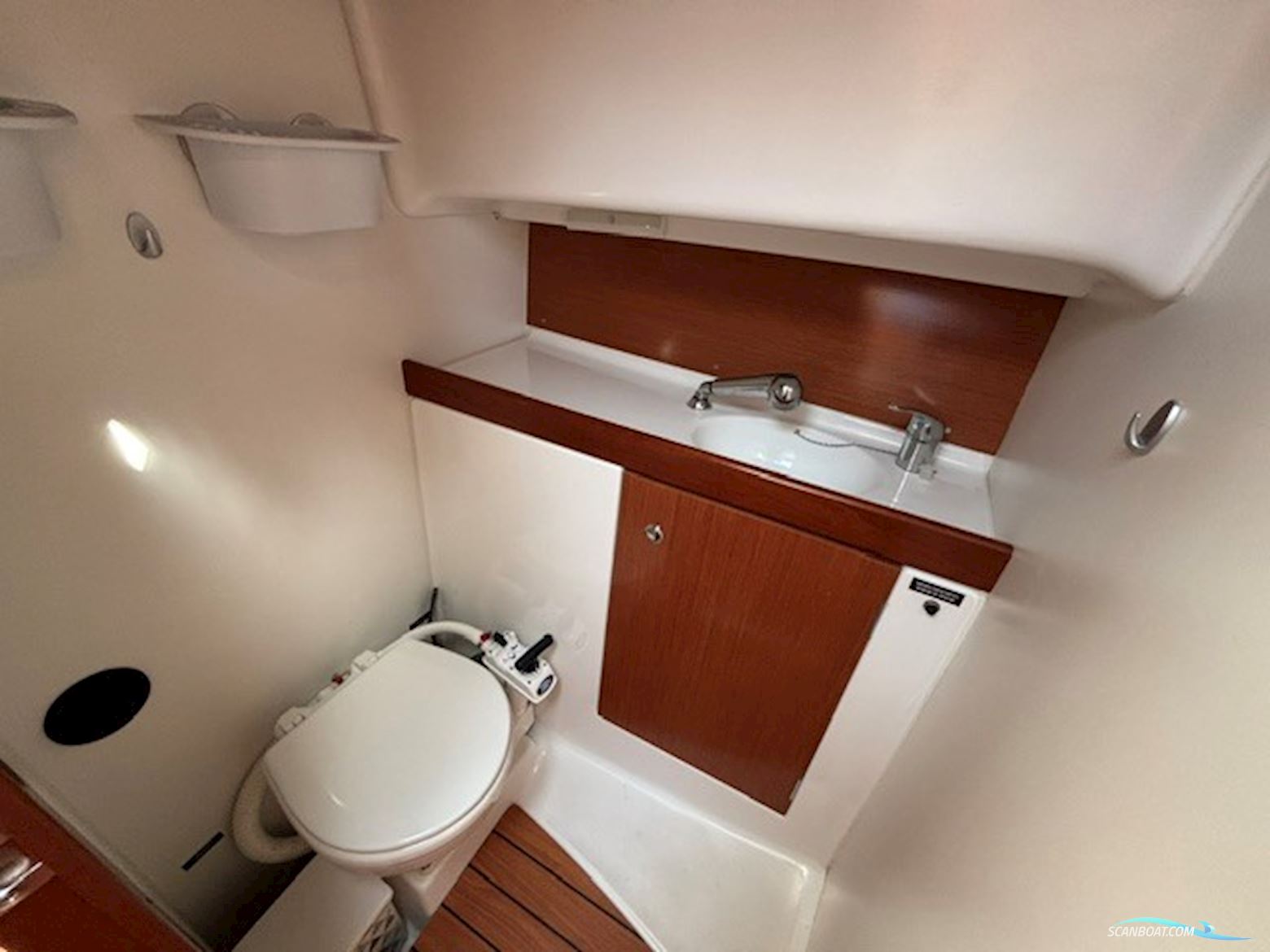 Beneteau antaris 760