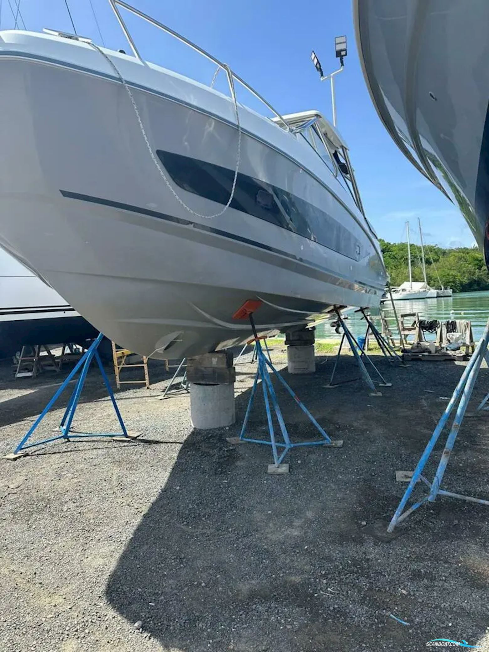 Beneteau Flyer 10