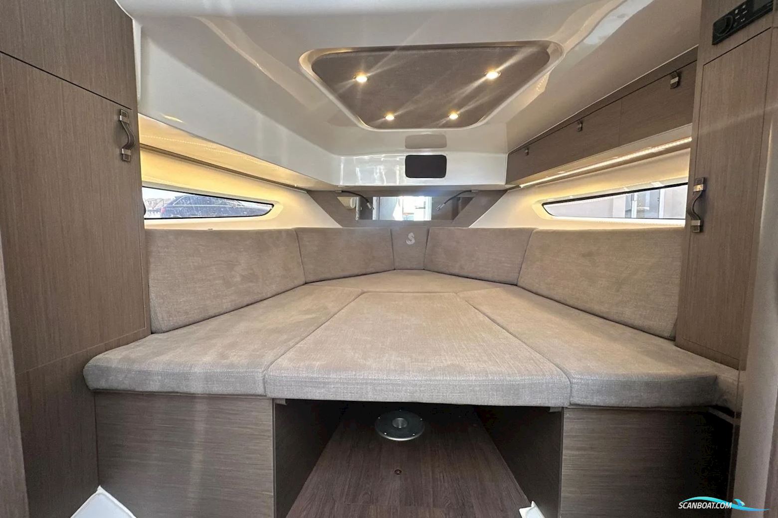 Beneteau Flyer 10