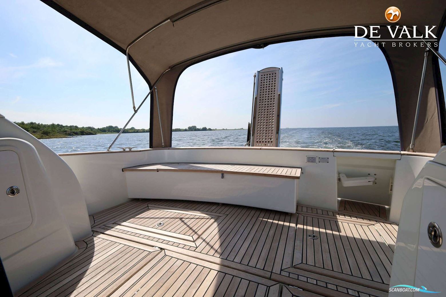 Beneteau Flyer 12 Cabin