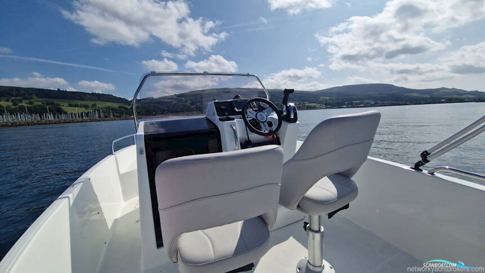 Beneteau Flyer 6 Space Deck