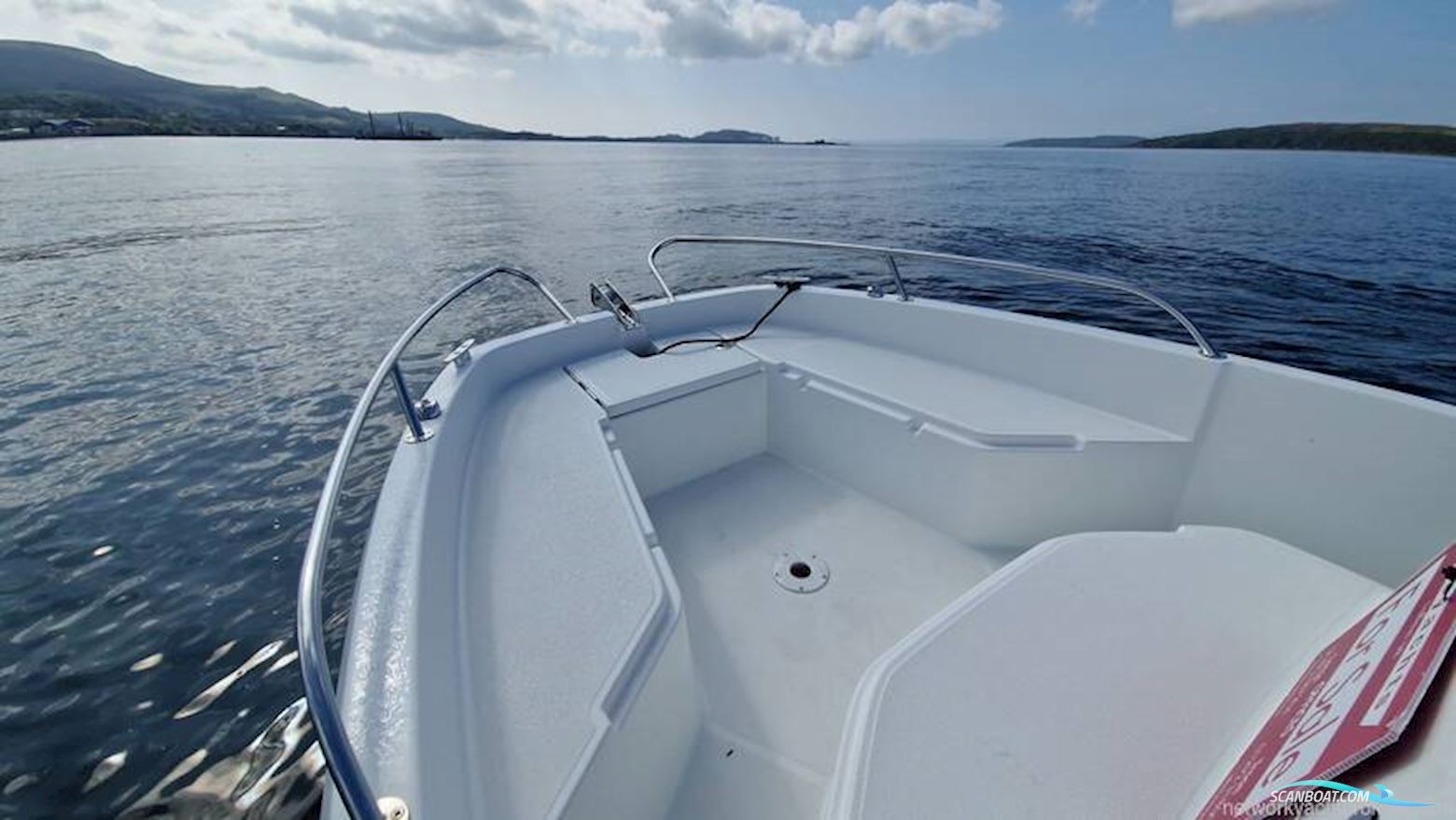 Beneteau Flyer 6 Space Deck