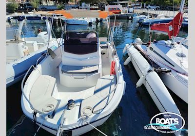 Beneteau Flyer 6.6 Motorbåt 2015, med  Honda motor, Frankrike