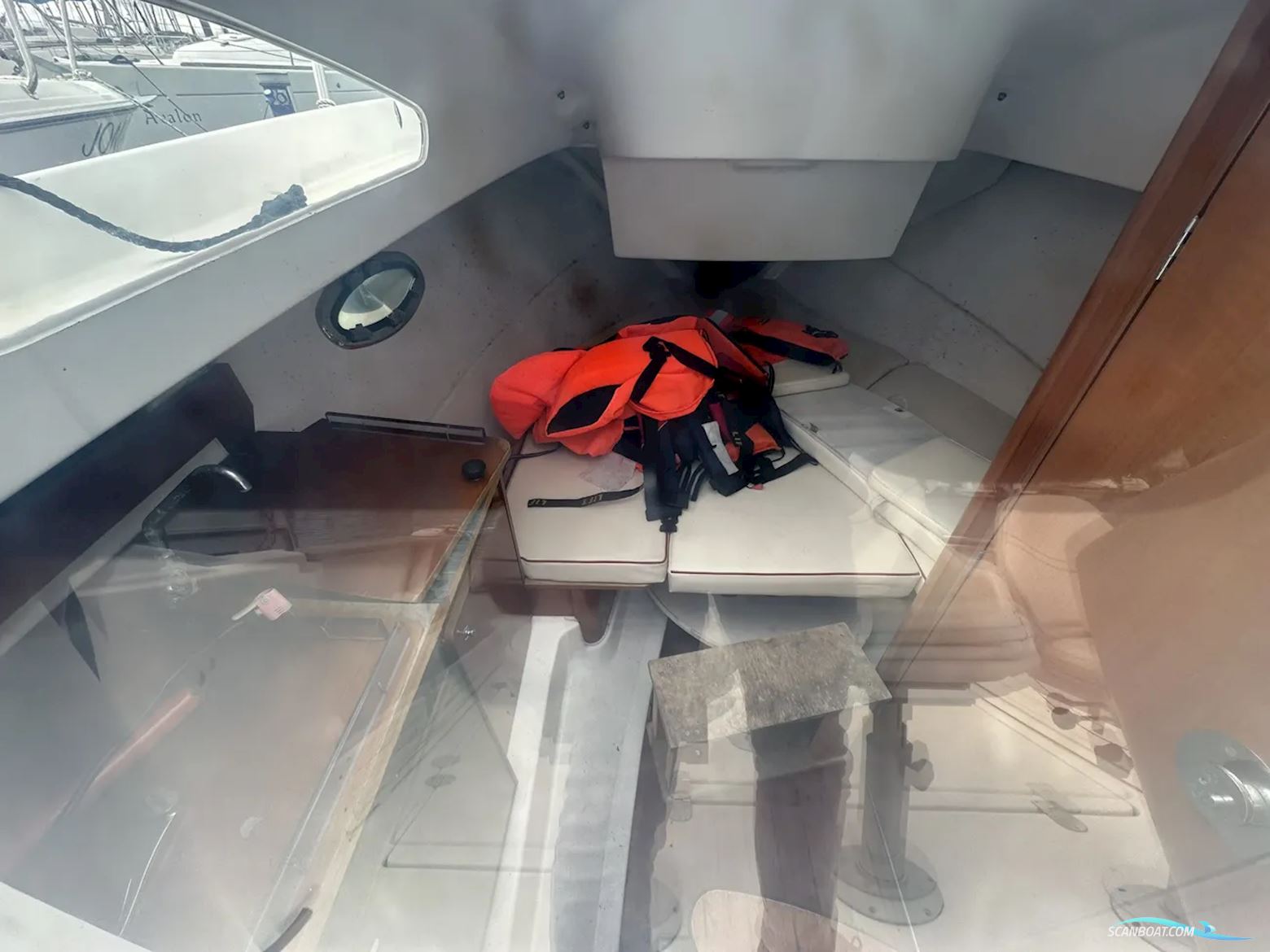 Beneteau Flyer 750 Sun Deck