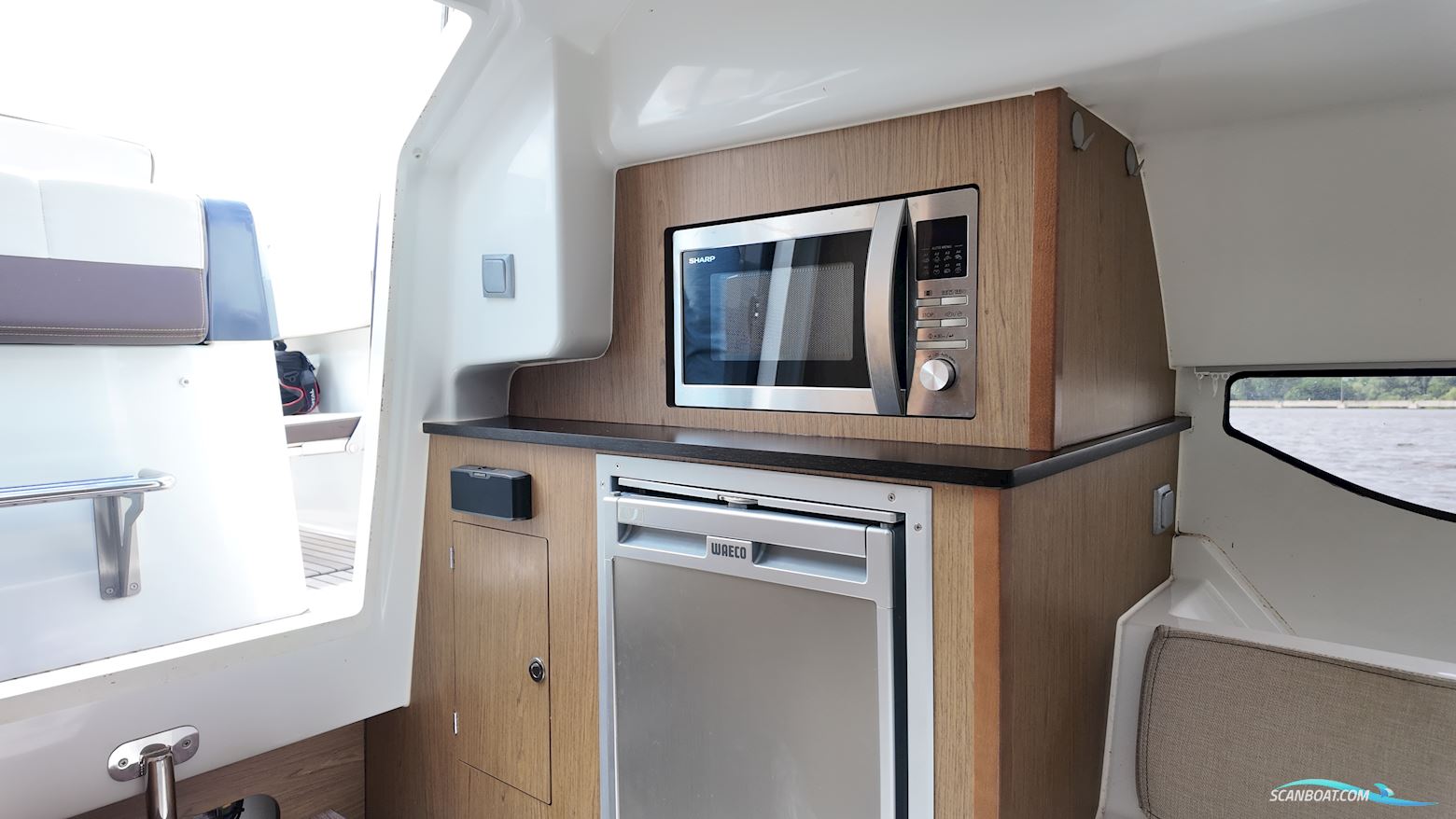 Bénéteau Flyer 7.7 Sundeck