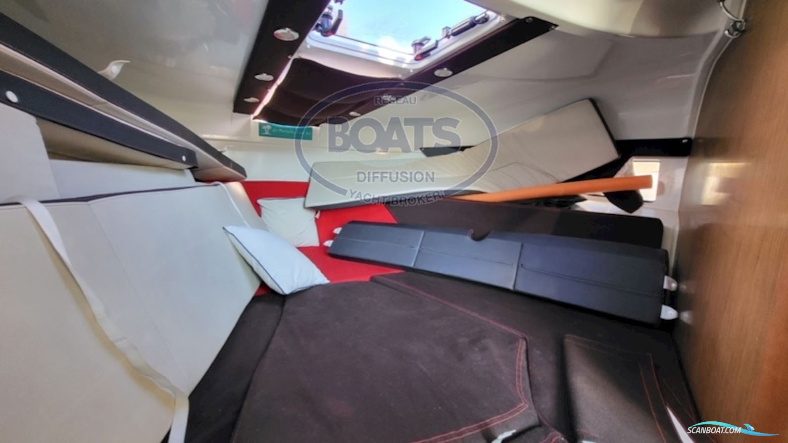 Beneteau Flyer 8.8 Sundeck