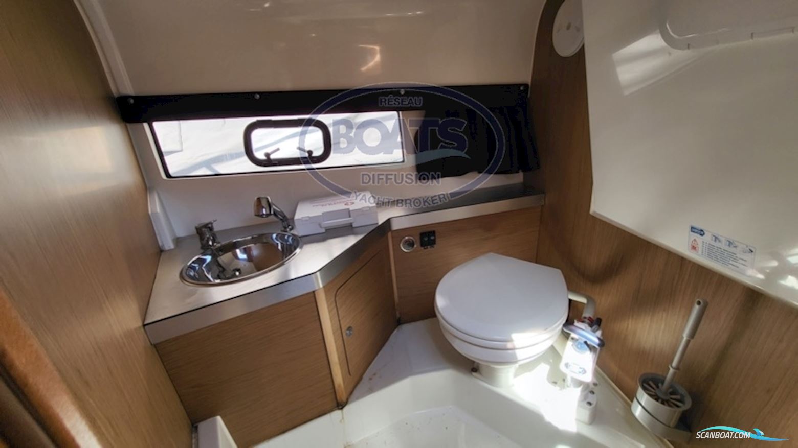 Beneteau Flyer 8.8 Sundeck