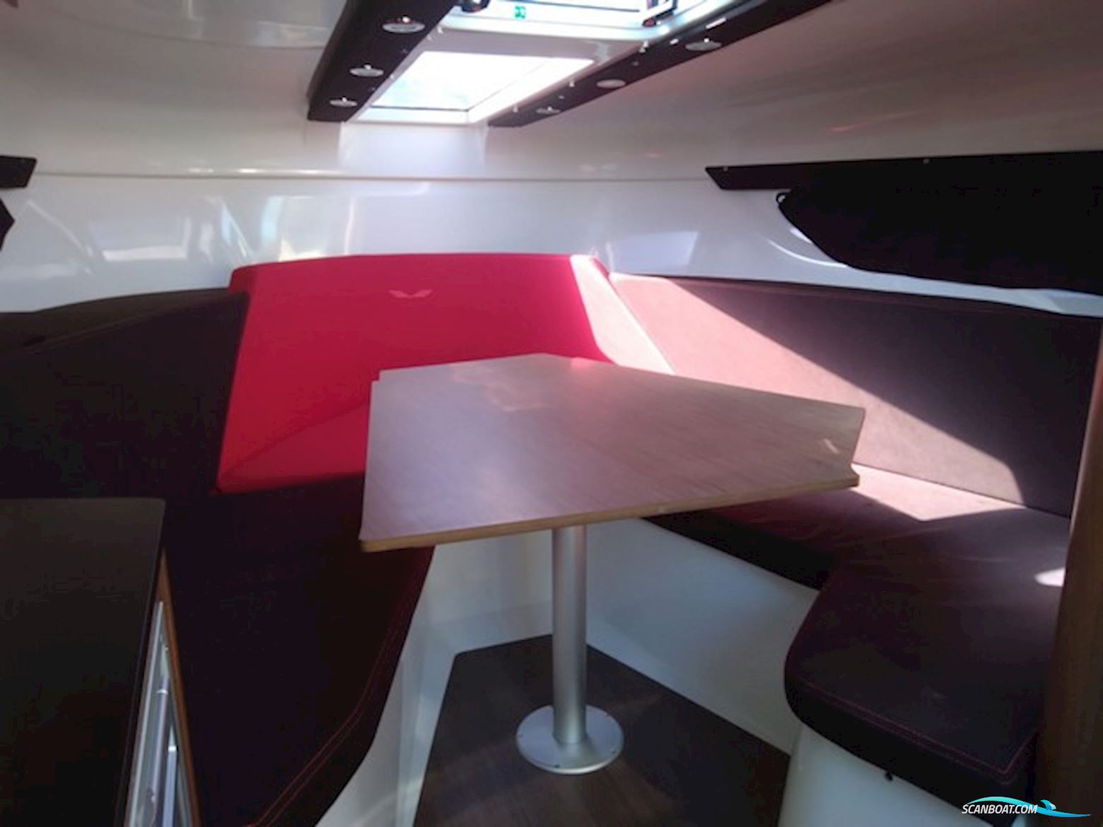 Beneteau Flyer 8.8 Sundeck