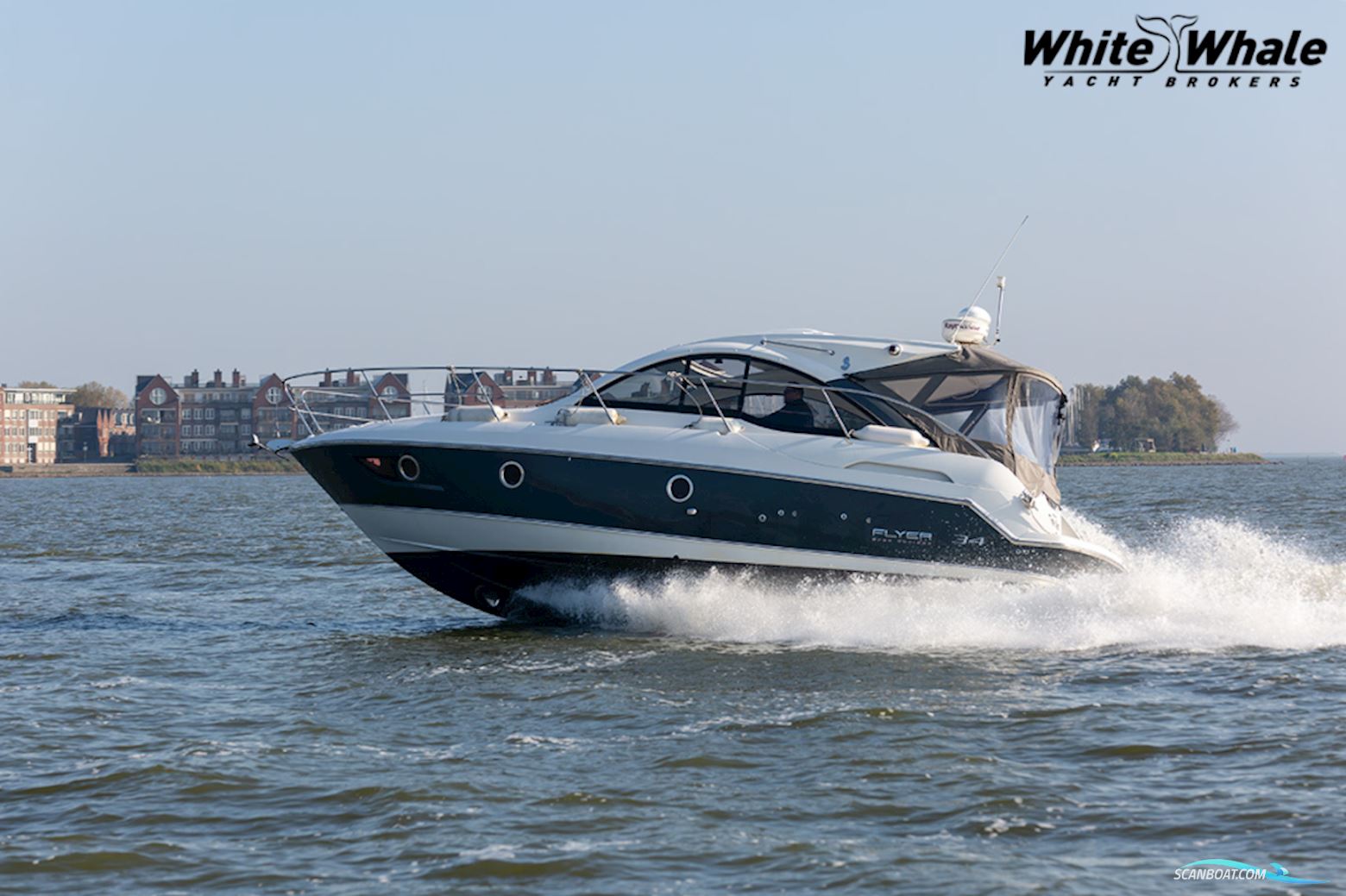 Beneteau Flyer Gran Turismo 34 Motorbåt 2011, med Volvo Penta motor, Holland