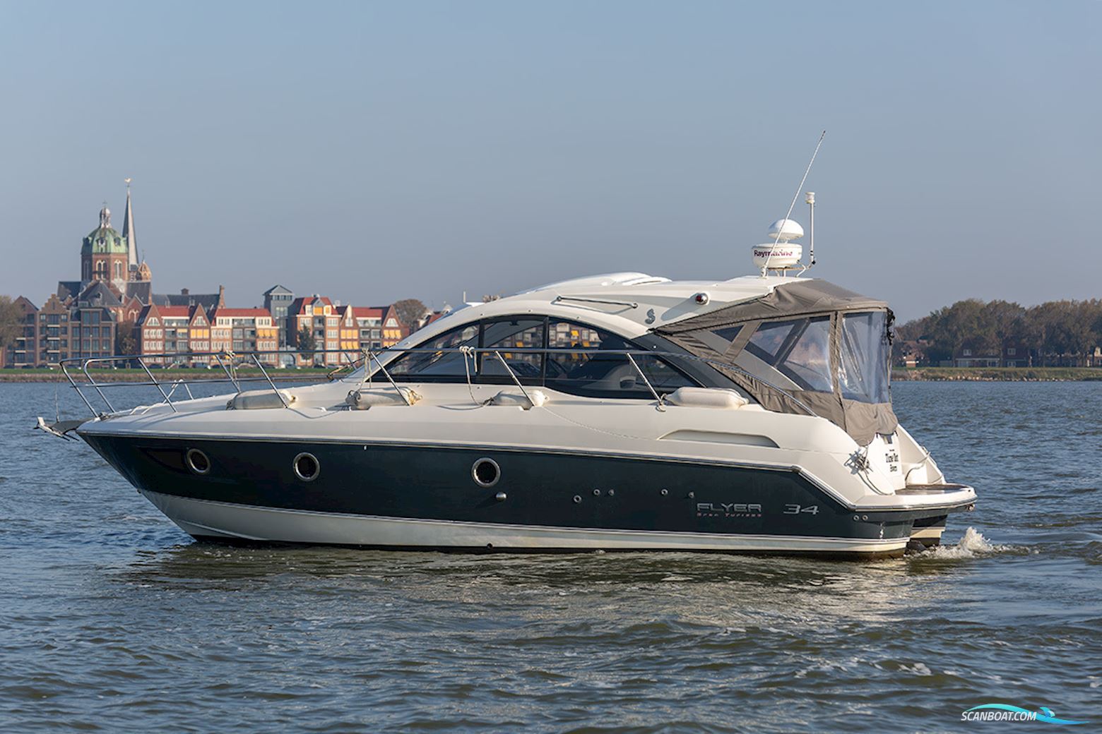 Beneteau Flyer Gran Turismo 34
