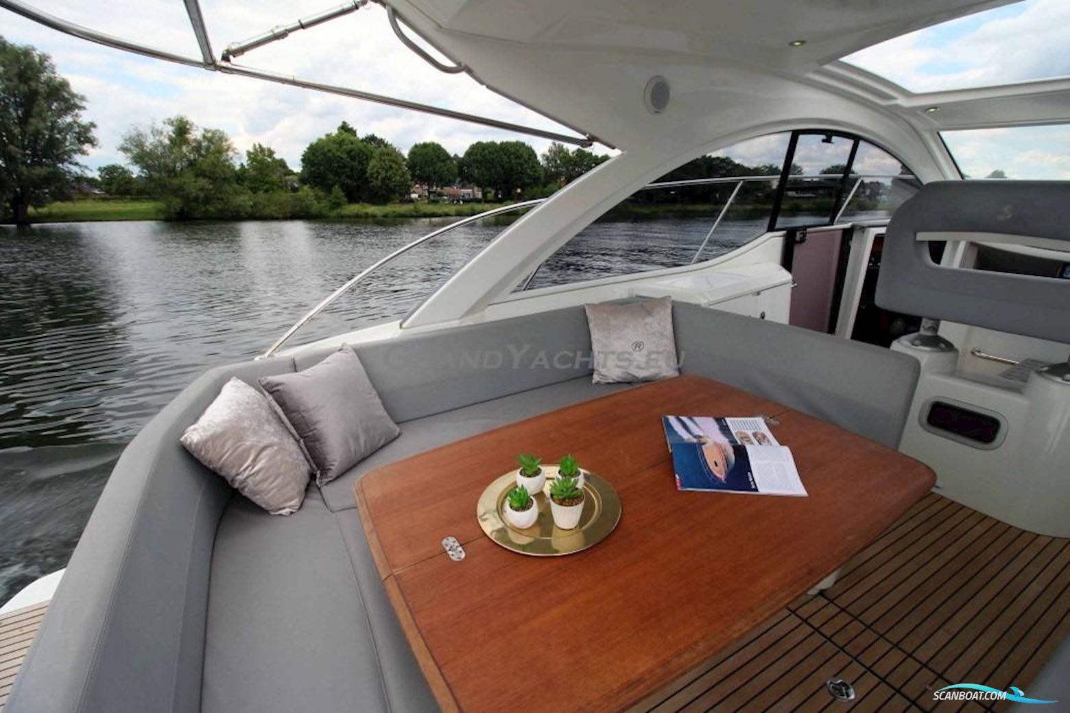 Beneteau Gran Turismo 38