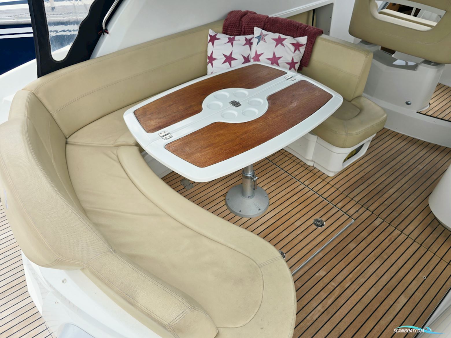 Beneteau Monte Carlo 37 SC Volvo Penta D4-260 EVC