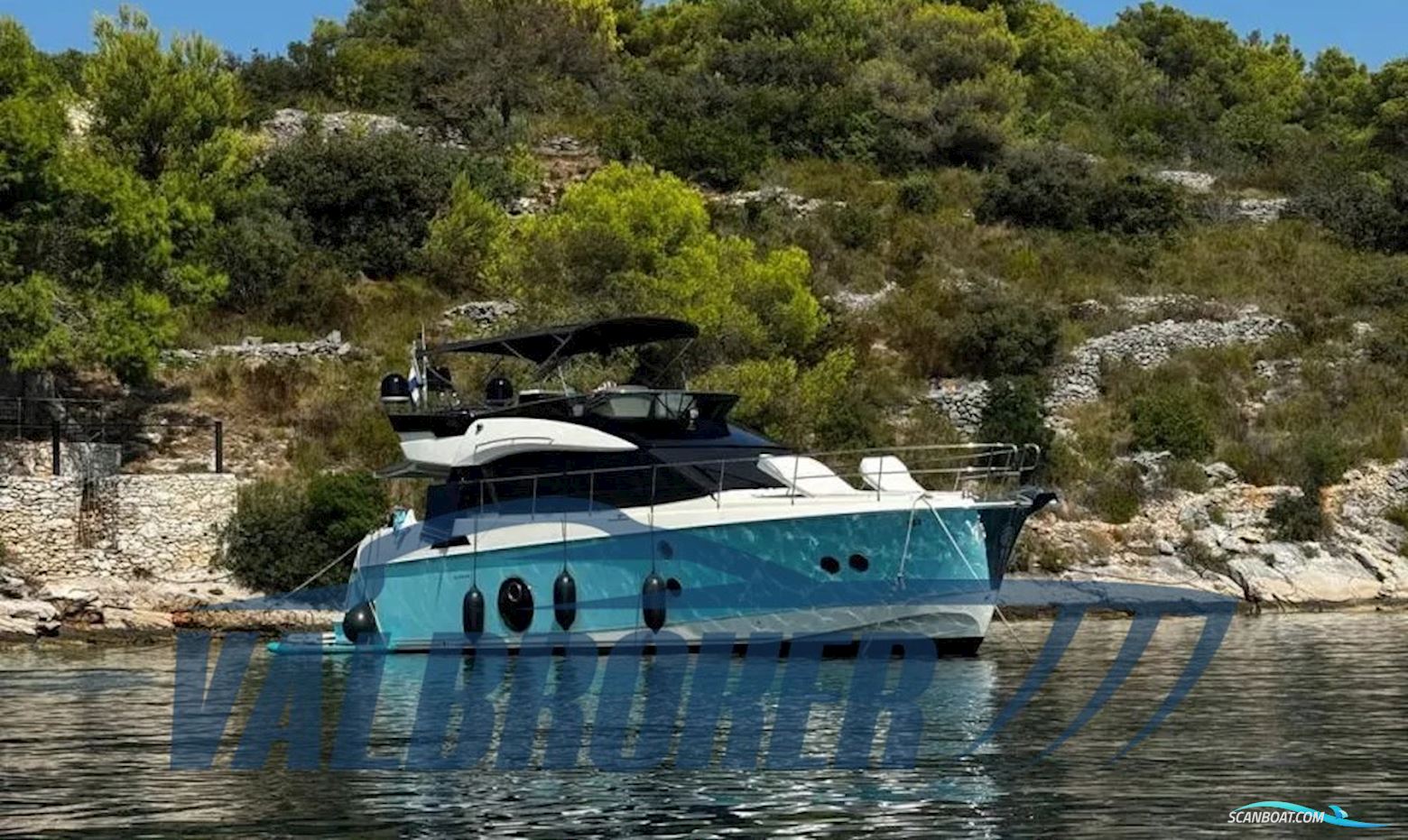 Beneteau Monte Carlo 5 Motorbåt 2014, med Volvo Penta Ips 600 motor, Kroatien