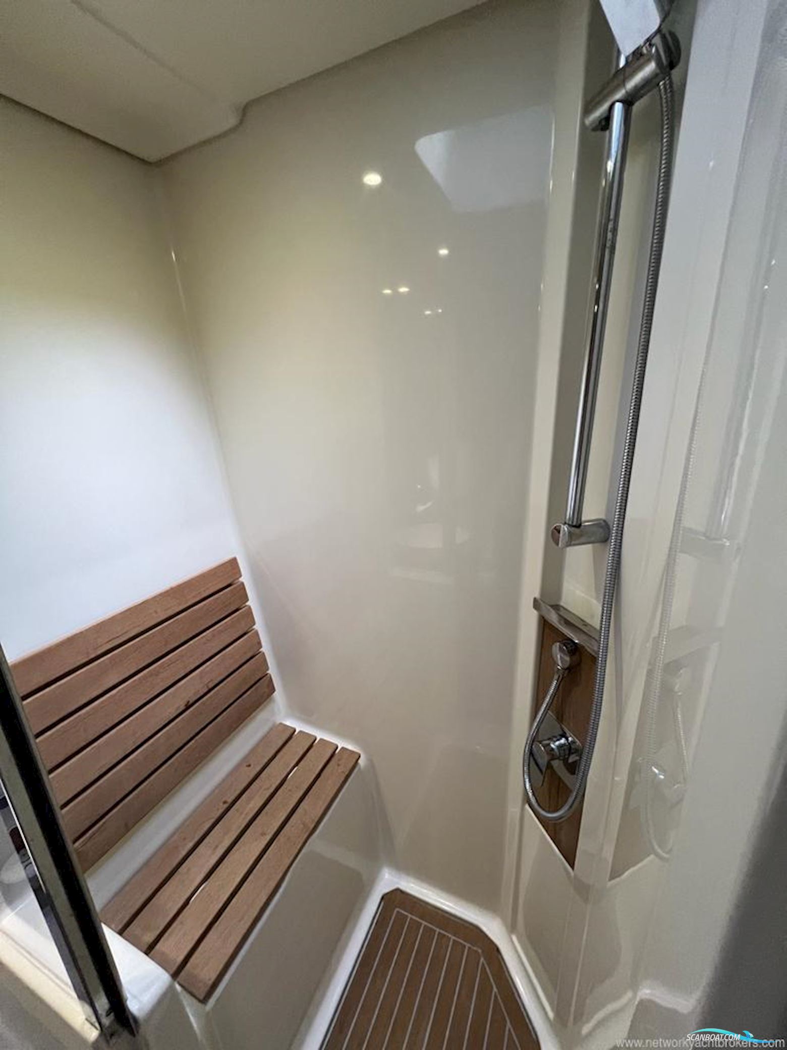 Beneteau Monte Carlo 5