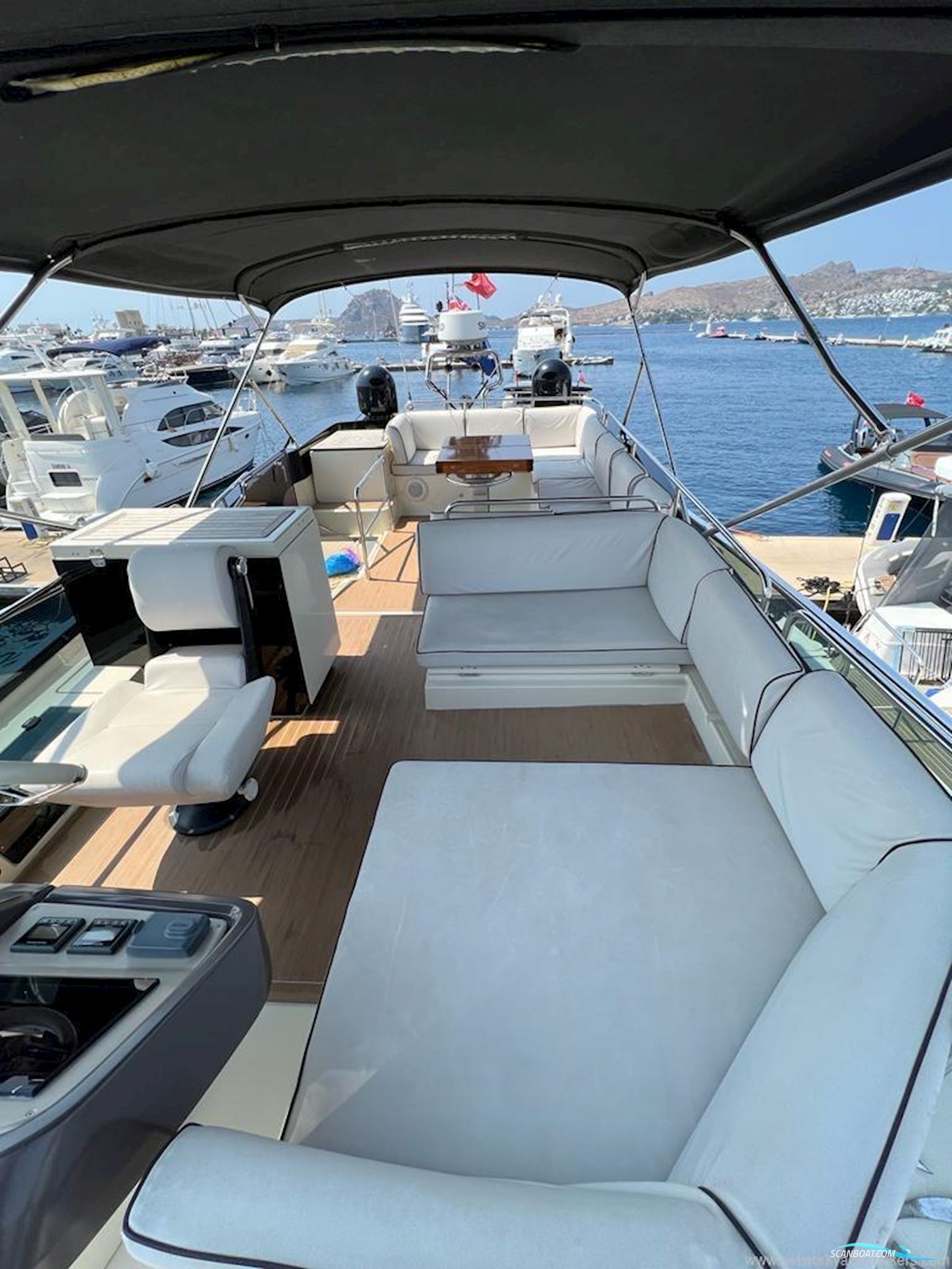 Beneteau Monte Carlo 5