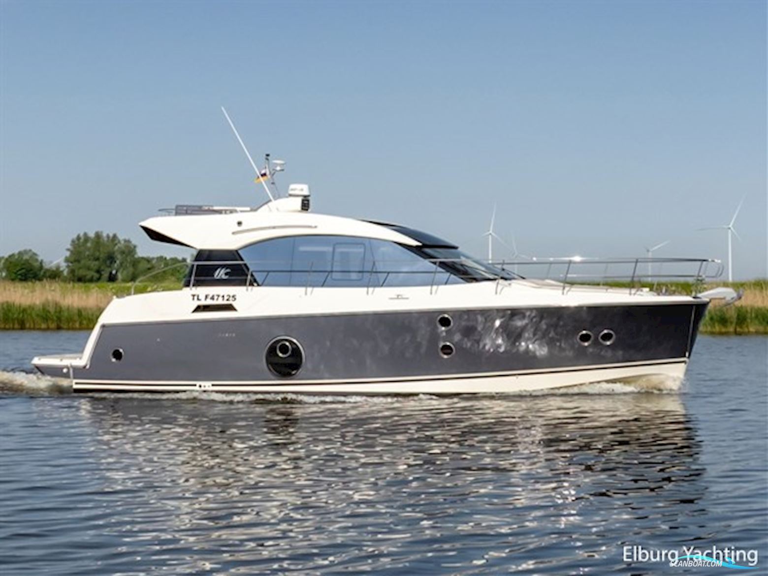 Beneteau Monte Carlo 5S Motorbåt 2014, Holland