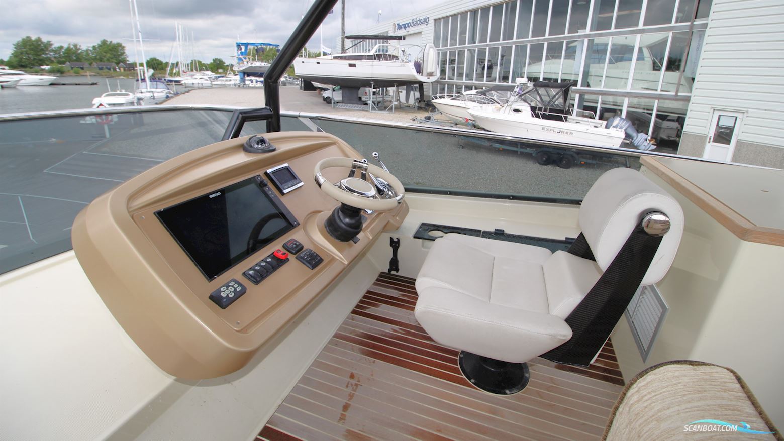 Beneteau Monte Carlo 6