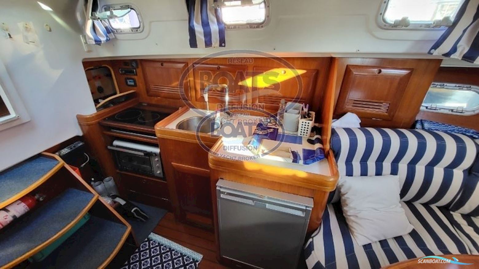 Beneteau Ombrine 900