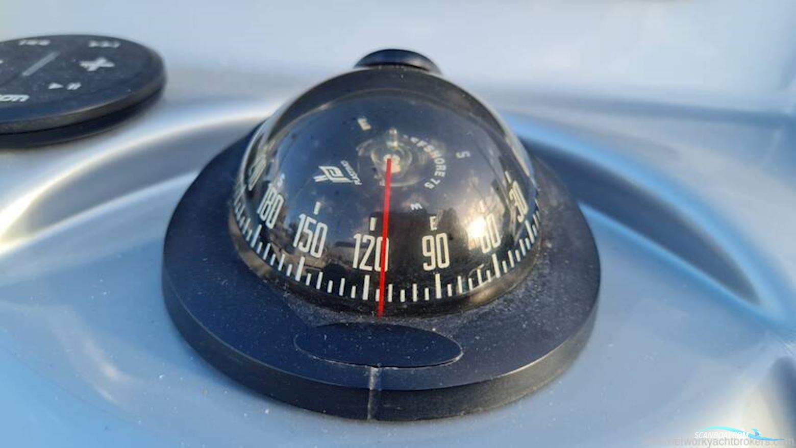 Beneteau Rubis 750 Flyer Sun deck