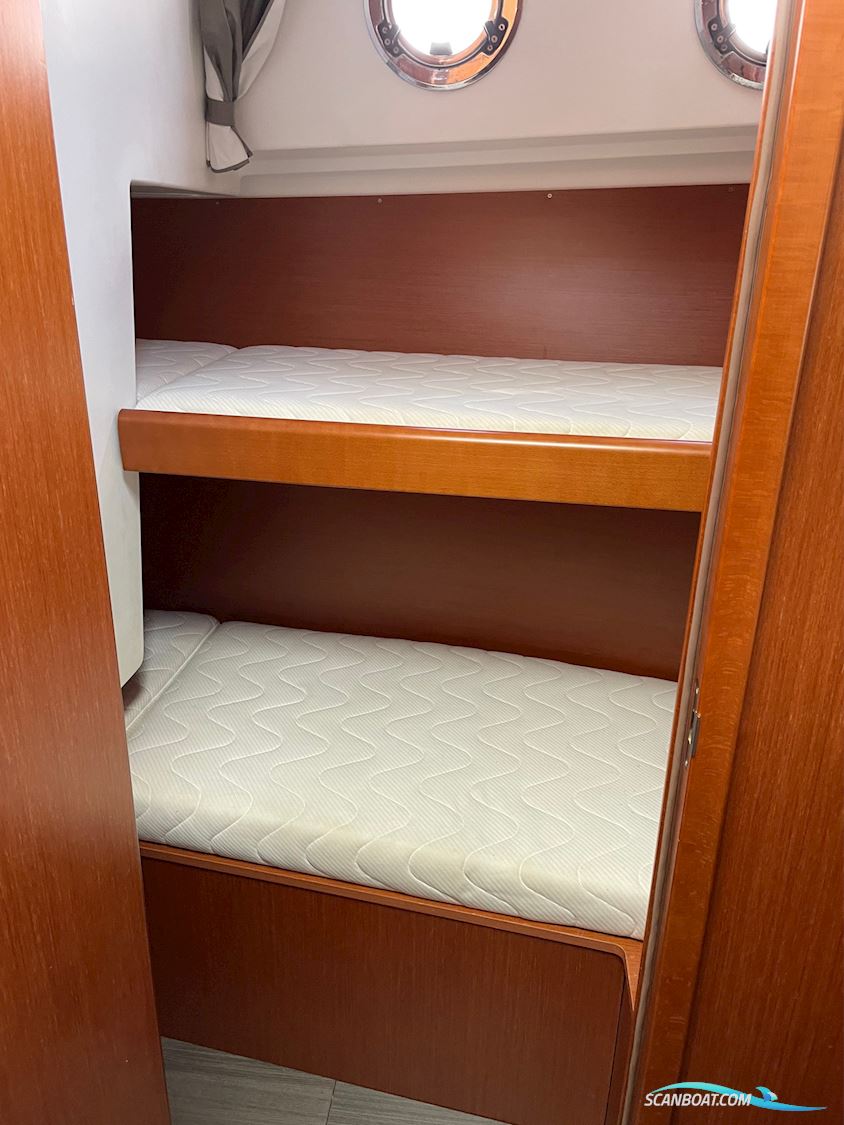 Beneteau Swift Trawler 30 - Reserved