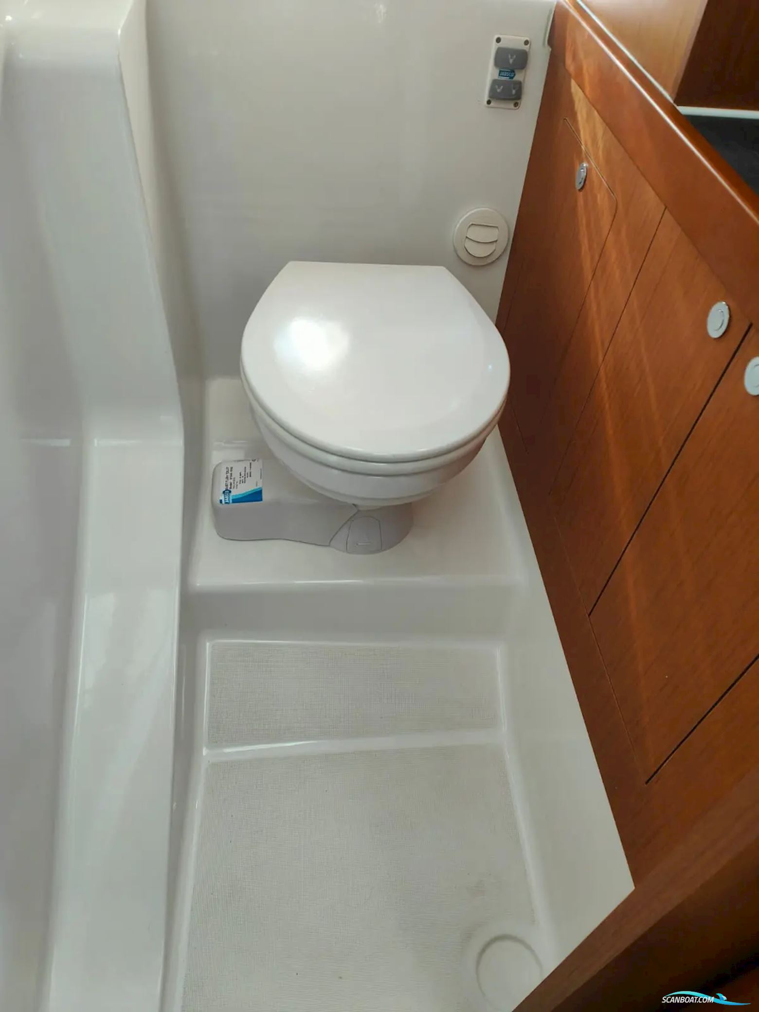 Beneteau Swift Trawler 30