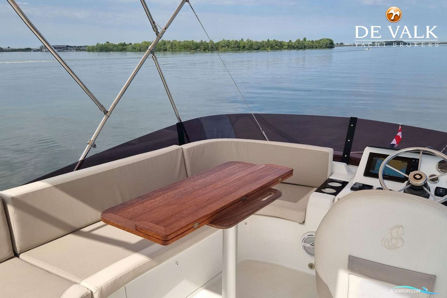 Beneteau Swift Trawler 35