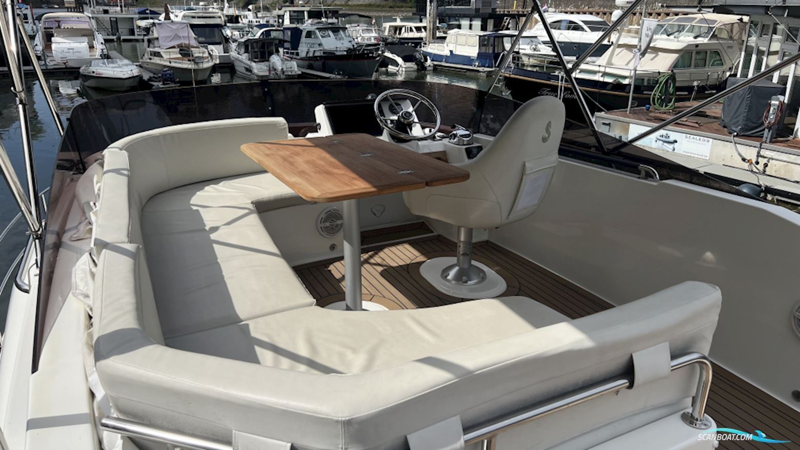 Beneteau Swift Trawler 35