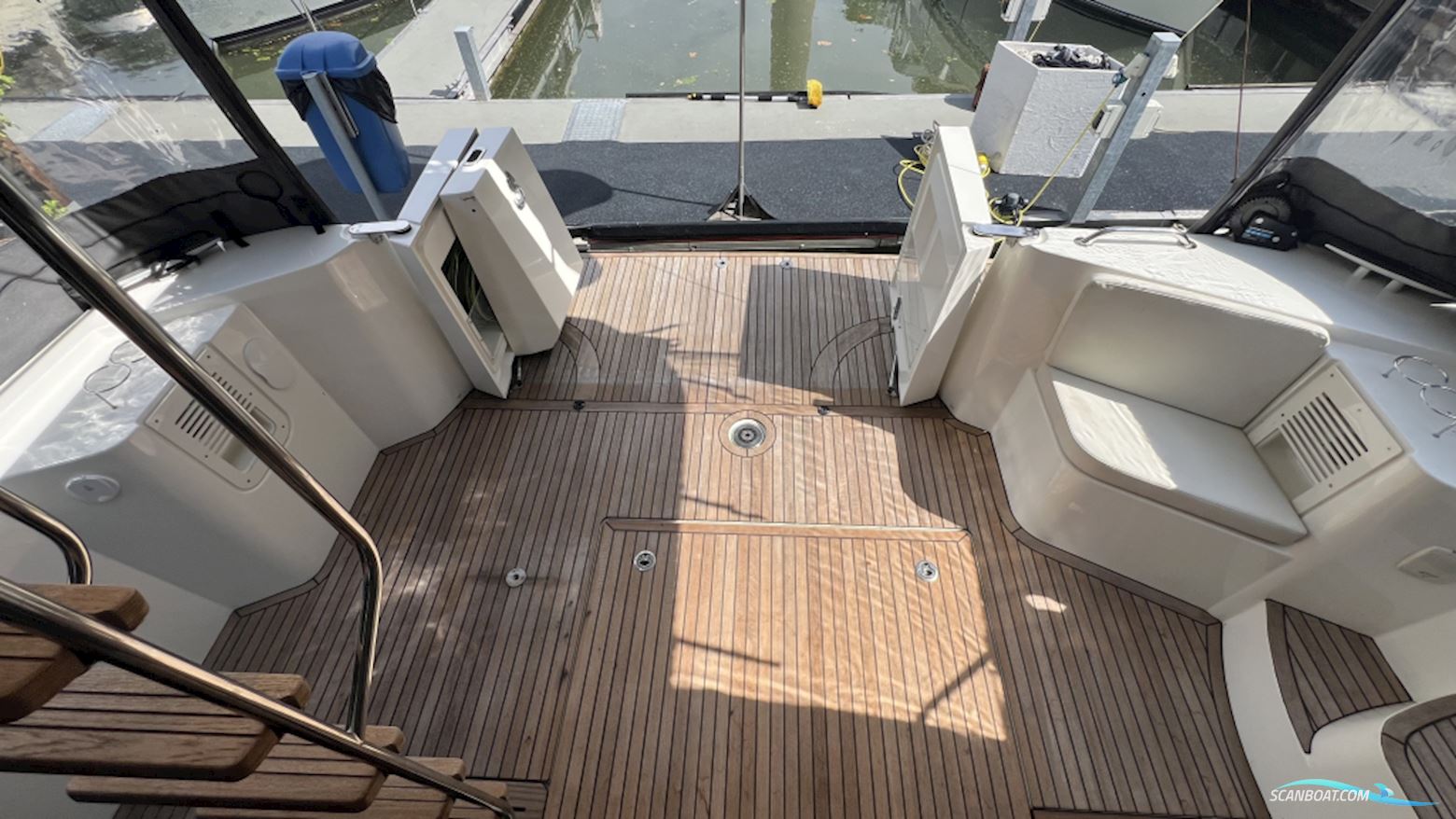 Beneteau Swift Trawler 35
