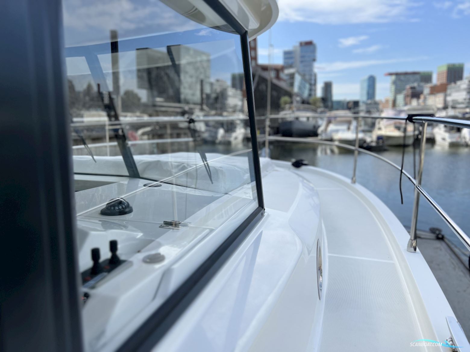 Beneteau Swift Trawler 35