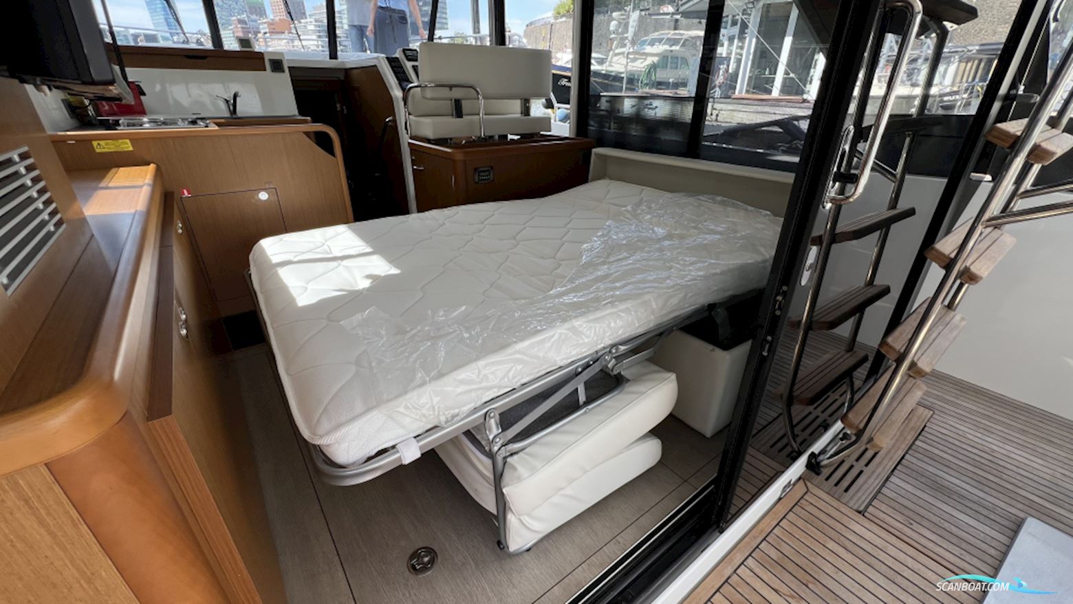 Beneteau Swift Trawler 35
