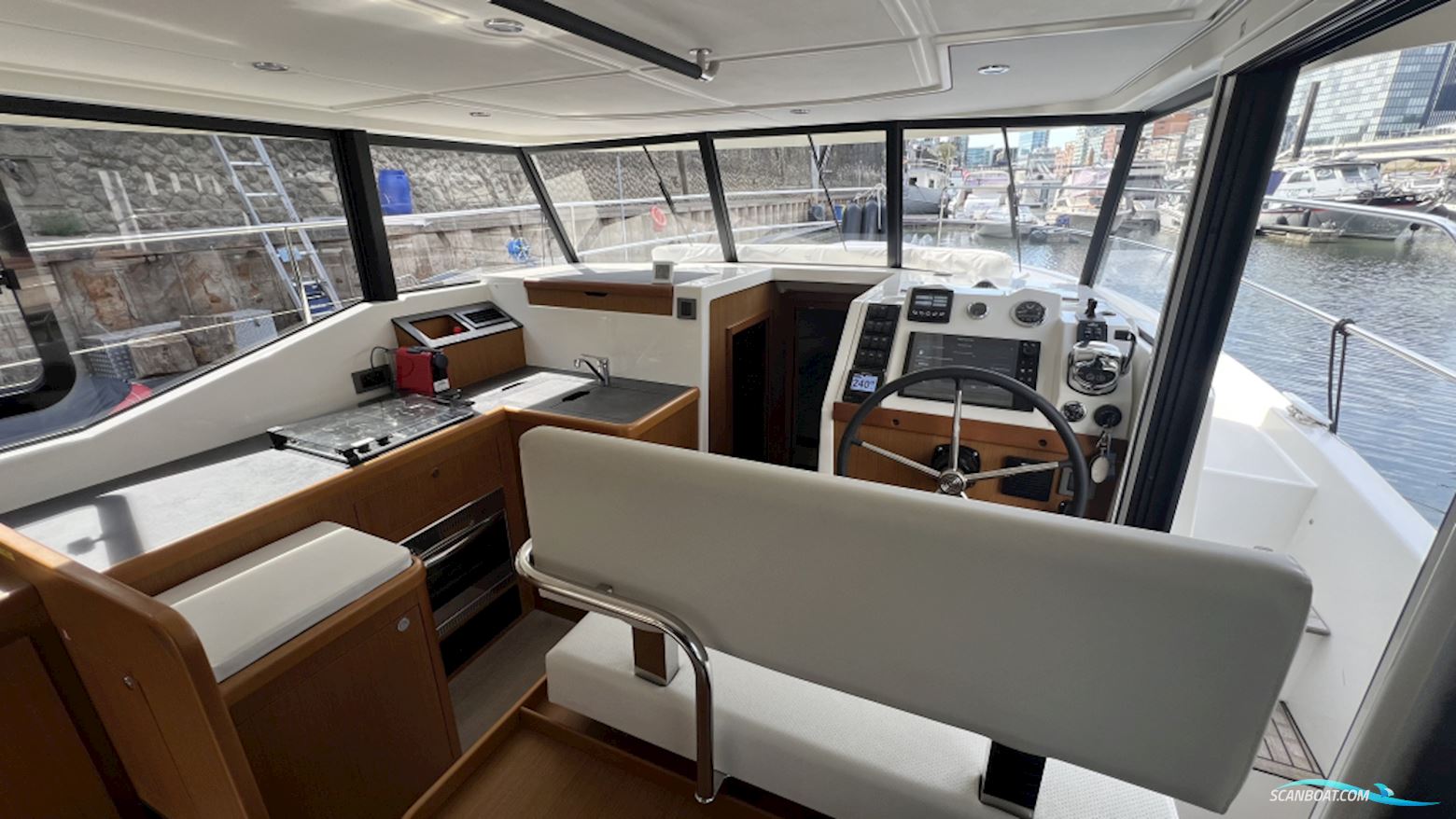 Beneteau Swift Trawler 35