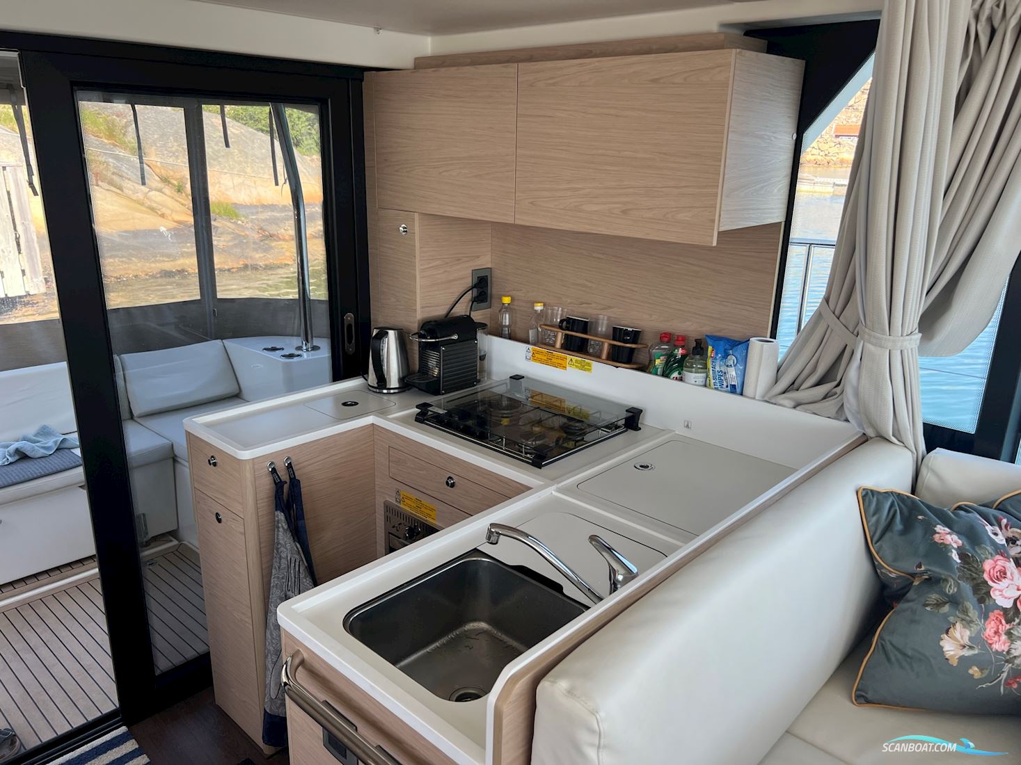 Beneteau Swift Trawler 41 Fly