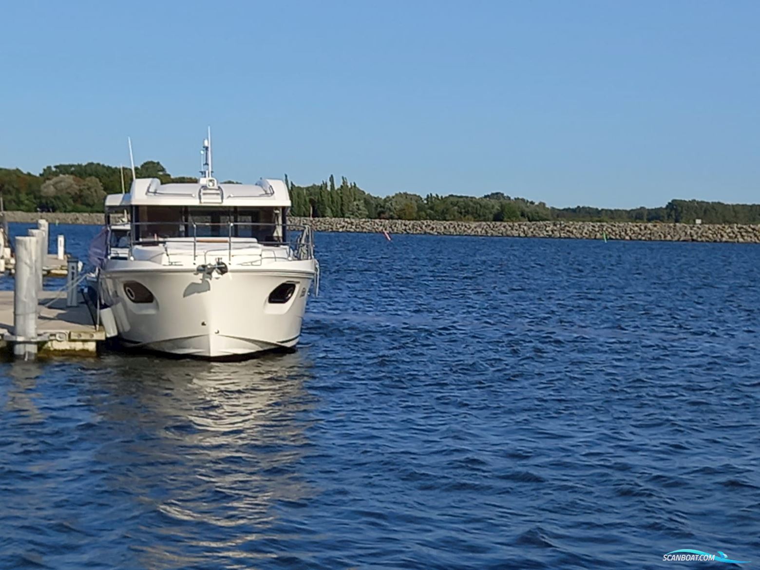 Beneteau Swift Trawler 41 Sedan