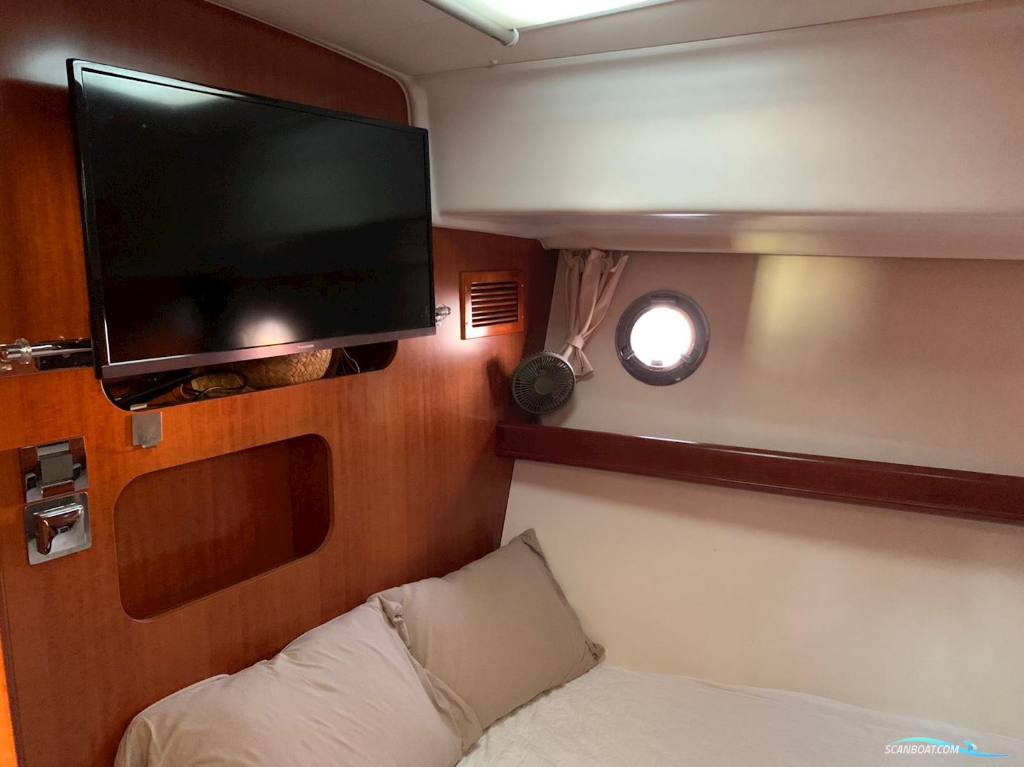 Beneteau Swift Trawler 42