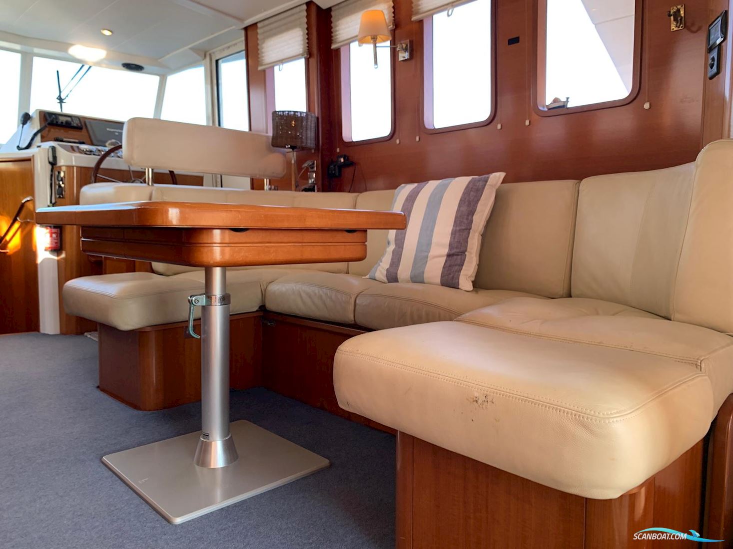 Beneteau Swift Trawler 42